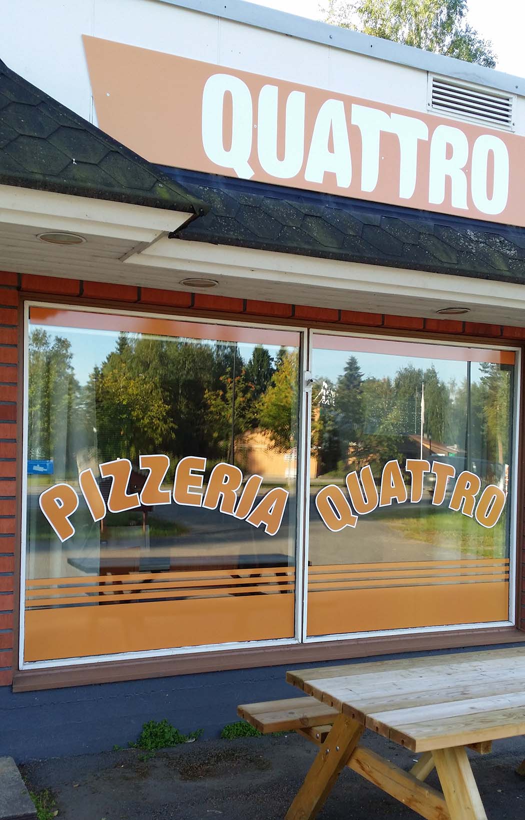 Pizzeria_Quattro3 Mainosmaa.fi